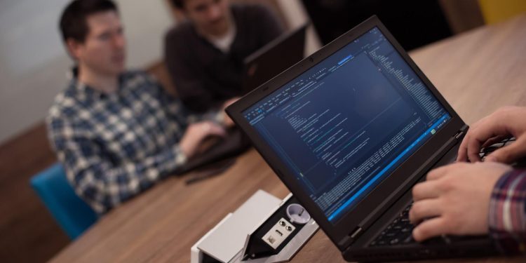 Scalability and High Availability with Message Queues