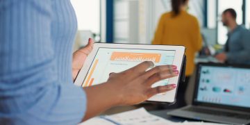 Dynamic Visuals for Worship: Leveraging the Power of Church Presentation Software