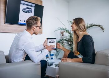The Virtual Advantage: The Benefits of Selling a Car Online