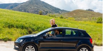 Tasmanian Luxury Car Hire Touring