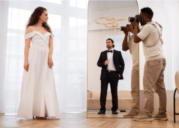 5 Important Considerations When Becoming a Wedding Emcee