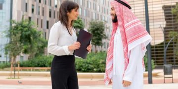 The Crucial Role of a Real Estate Lawyer in Property Transactions