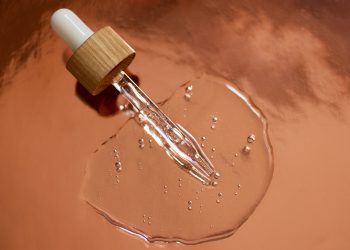 The Ultimate Guide to Glycolic Acid Serum: Benefits and Usage