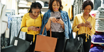 The Future of Online Retail: Navigating E-commerce Customer Service Outsourcing