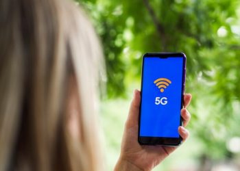 Expanding Connectivity Outdoors: The Power of Outdoor WiFi Extender Range