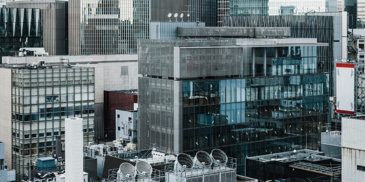 Innovative Trends in Commercial Building Design: Embracing Modern Aesthetics and Functionality