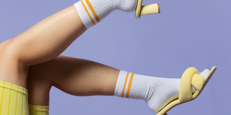 Treating Restless Legs Syndrome with Compression Socks: Finding Relief