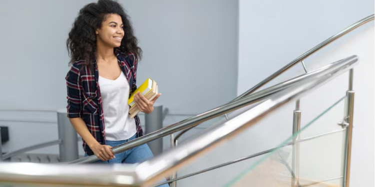 Why Choosing Local Railing Pros in Dallas Makes All the Difference